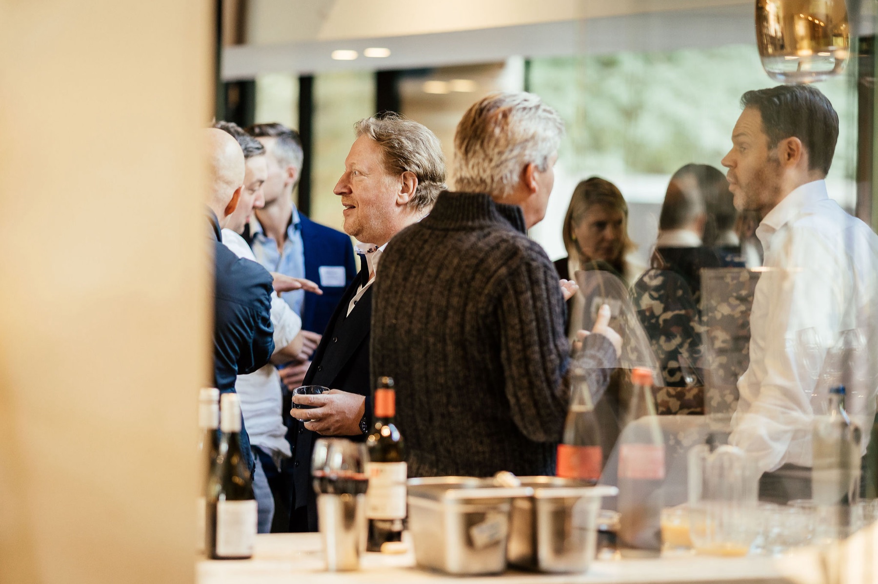 Dirk Van Goubergen in gesprek met deelnemers tijdens een Lean Academy-evenement